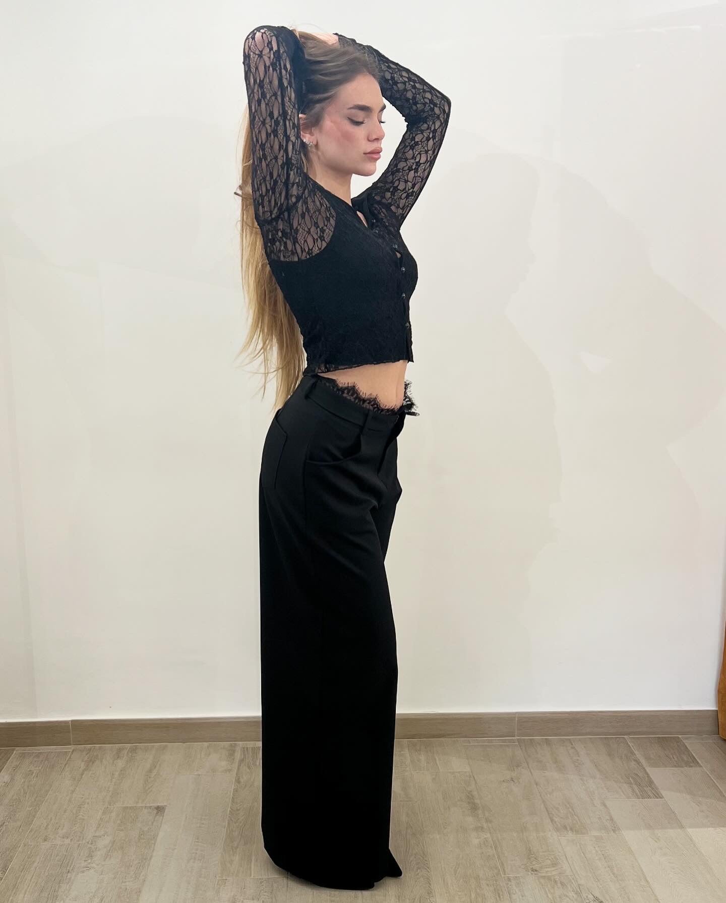 Pantalone Con Inserti In Pizzo