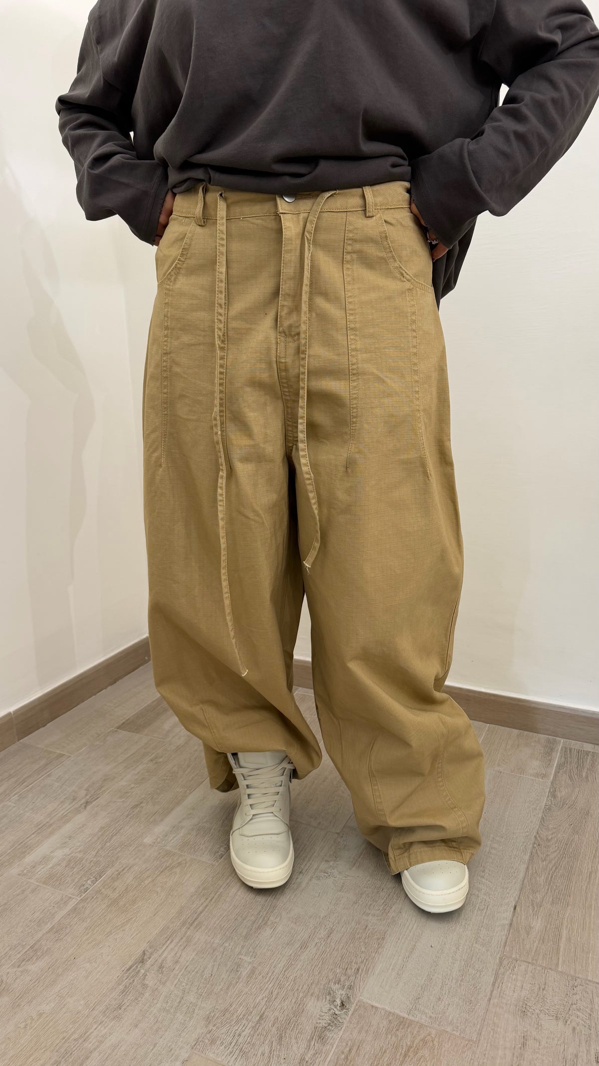 Pantalone laccio Cammel