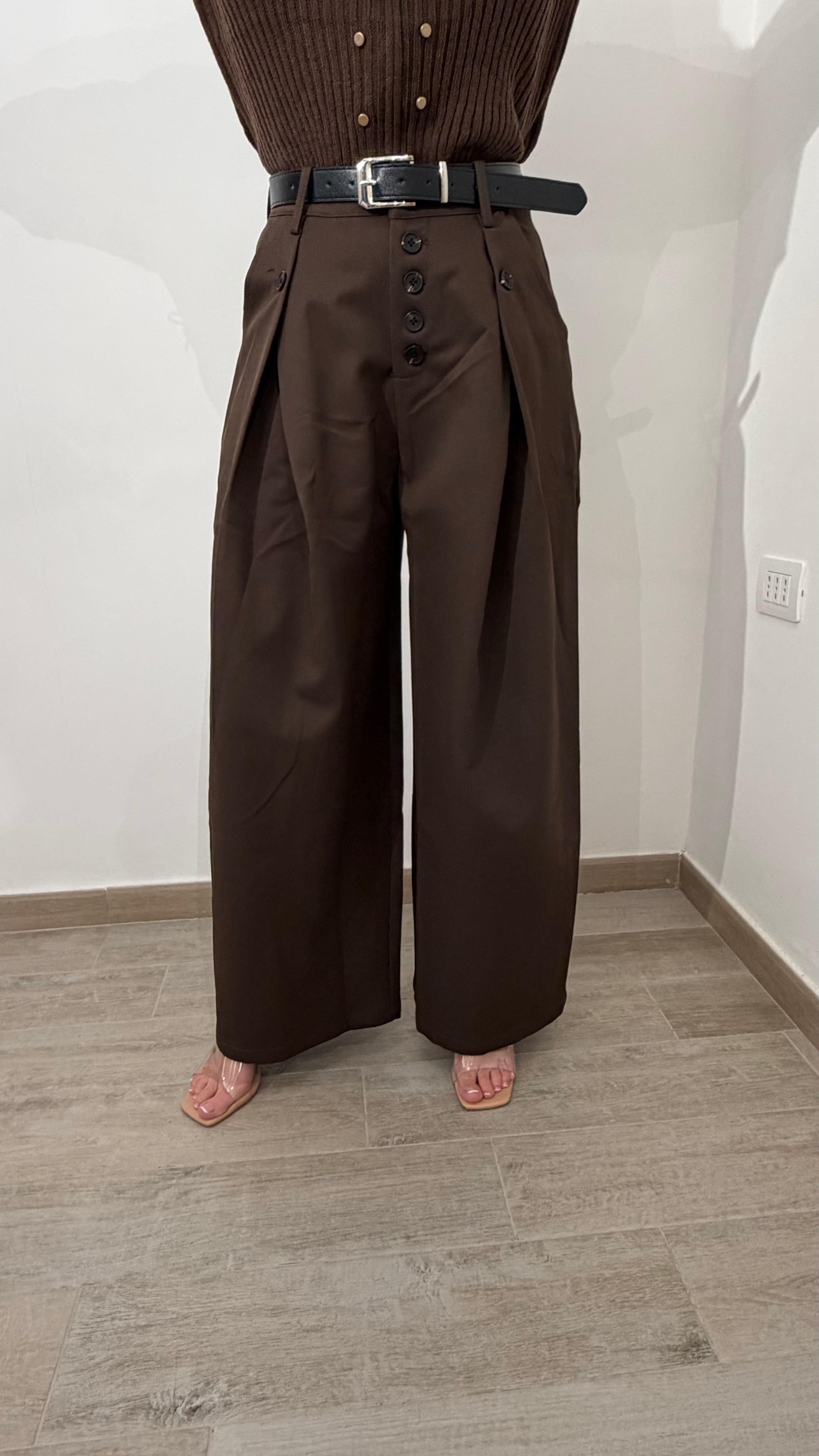 Pantalone Con Bottoni