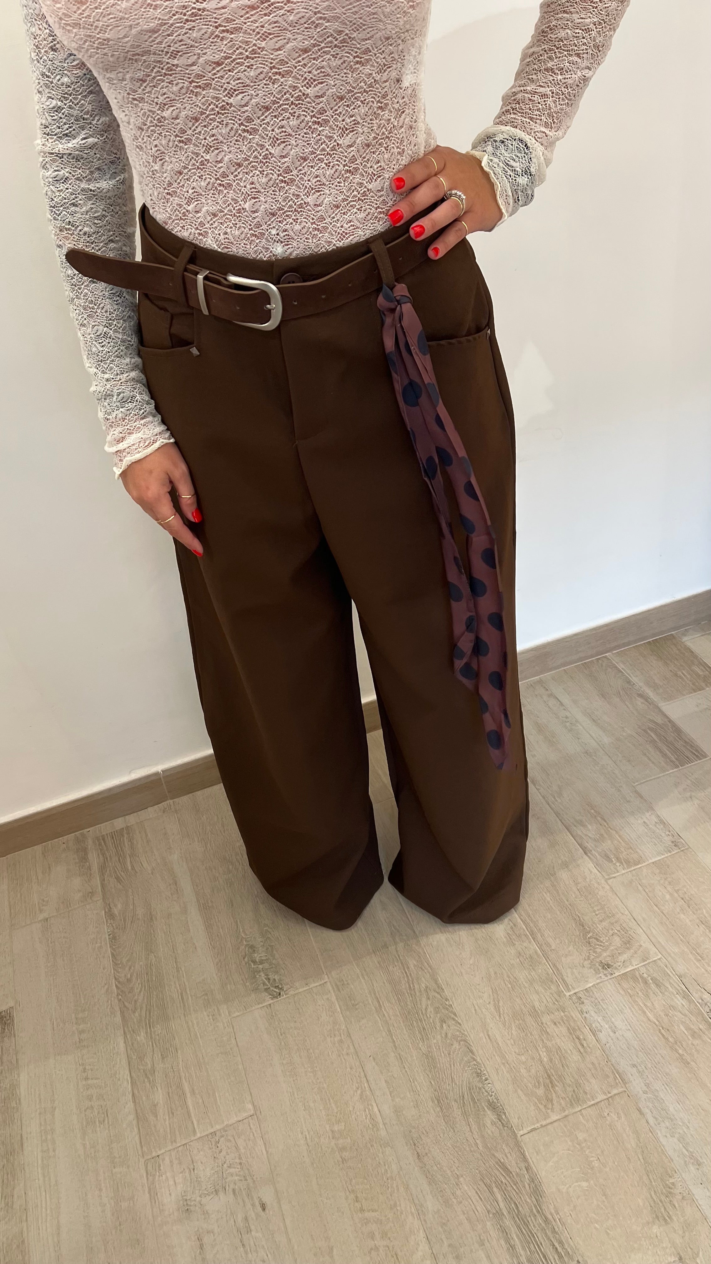 Pantalone Con Foulard