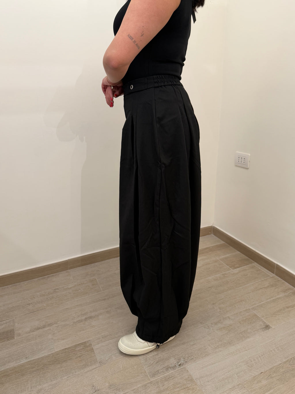 Pantalone Morbido Con stringhe